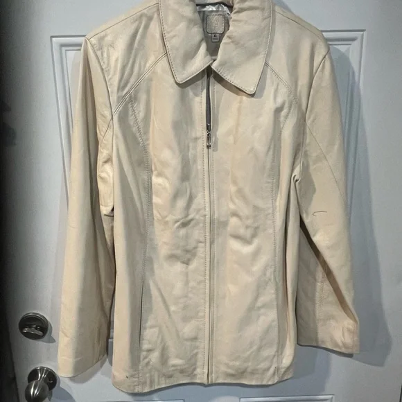 Women's Cream Jacket - Picture 1 of 3